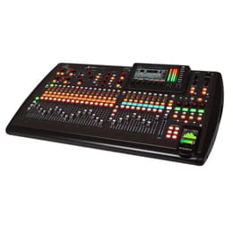 Behringer X32 Musical instrument