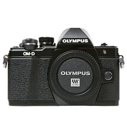 E-M10 Mark II - Black + Olympus M.Zuiko Digital ED 40-150mm f/4-5.6 R + M.Zuiko Digital 14-42mm f/3.5-5.6 II R f/4-5.6 + f/3.5-5.6