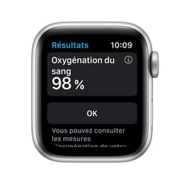 Apple Watch Series SE 1 (2020) GPS 44 mm - Aluminium Silver - Sport band Black