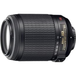 Reflex D3000 - Black + Nikon AF-S DX Nikkor 18-55mm f/3.5-5.6G VR + Nikon AF-S DX Nikkor 55-200mm f/4-5.6G IF-ED VR f/3.5-5.6 + f/4-5.6