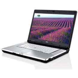 Fujitsu LifeBook E780 15-inch () - Core i5-M520 - 4GB - SSD 128 GB AZERTY - French
