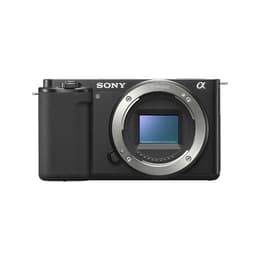 ZV-E10 - Black + Sony 16-50mm f/3.5-5.6 OSS f/3.5-5.6