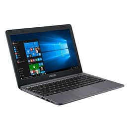 Asus VivoBook E203NA 11-inch (2016) - Celeron N3350 - 4GB - HDD 64 GB QWERTY - English