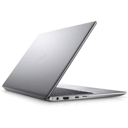Dell Latitude 3301 13-inch (2018) - Core i7 - Gen 8 (U) - 8GB - SSD 512 GB QWERTY - English
