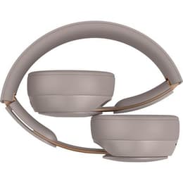 Beats By Dr. Dre Solo Pro noise-Cancelling wireless Headphones with microphone - Beige