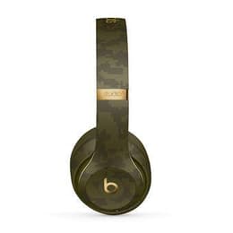 Beats By Dr. Dre Studio 3 Camo Collection noise-Cancelling wireless Headphones with microphone - Black
