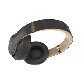 Beats By Dr. Dre Beats Studio3 noise-Cancelling wireless Headphones with microphone - Black/Gold