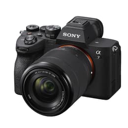 Sony Alpha7 IV - Black + Sony FE 28-70mm f/3.5-5.6 OSS