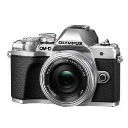 OM-D E-M10 Mark III - Black/Silver + Olympus M.Zuiko Digital ED 14-42mm f/3.5-5.6 f/3.5-5.6