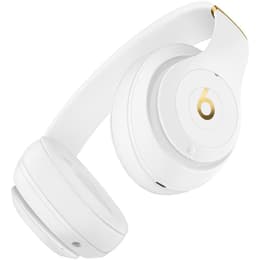 Beats By Dr. Dre Beats Studio 3 noise-Cancelling wireless Headphones with microphone - White