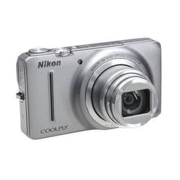 Compact Coolpix s9200 - Silver + Nikkor Nikkor 18X Wide Optical Zoom 25-450mm f/3.5-5.9 ED VR f/3.5-5.9