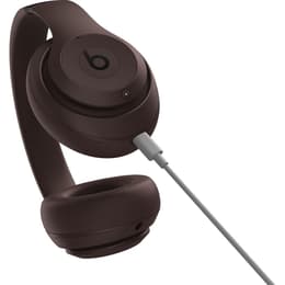Beats Studio Pro noise-Cancelling wireless Headphones - Brown