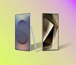 The Samsung Galaxy S25 Ultra placed next to the Samsung Galaxy S24 Ultra.