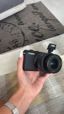 EOS M100 Black Canon EF-M IS STM Back Market