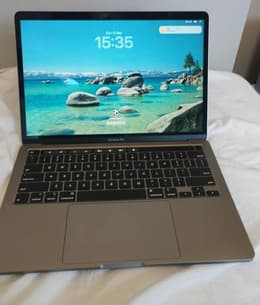 MacBook Pro Retina 13-inch (2020) - Core i5 - 32GB SSD 512 QWERTY