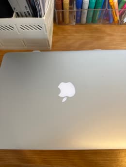 MacBook Air 13-inch (2017) - Core i5 - 8GB SSD 256 QWERTY