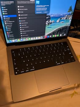 MacBook Pro 14-inch (2023) - Apple M2 Pro 10-core and 16-core GPU