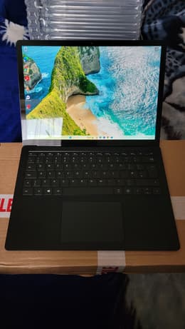 Microsoft Surface Laptop 4 13-inch (2020) - Core i7-1185G7 - 16GB