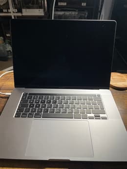 MacBook Pro Retina 16-inch (2019) - Core i7 - 16GB SSD 512 QWERTY