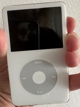iPod classic 5 2006 30GB - White | Back Market