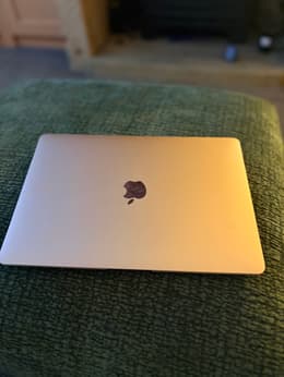 MacBook Air 13-inch (2020) - Apple M1 8-core and 7-core GPU - 16GB