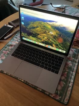 MacBook Air Retina 13-inch (2019) - Core i5 - 8GB SSD 512 QWERTY
