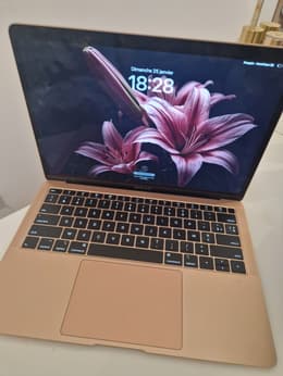 MacBook Air Retina 13-inch (2018) - Core i5 - 8GB SSD 128 QWERTY