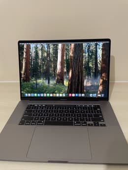 MacBook Pro Retina 16-inch (2019) - Core i7 - 16GB SSD 512 QWERTY