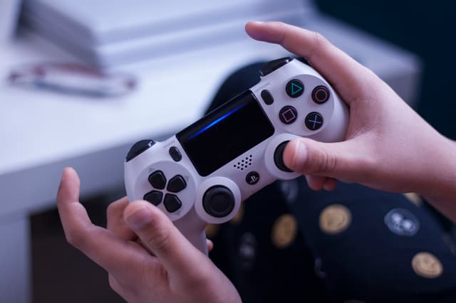 How to choose a PS4: PS4, PS4 Slim or PS4 Pro?